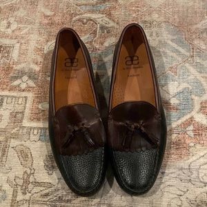 Mens Allen Edmonds Amherst loafers
